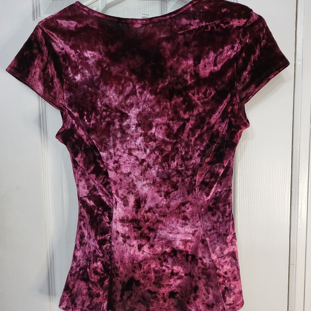 Burgundy Crushed-Velvet Peplum Shirt Size Small